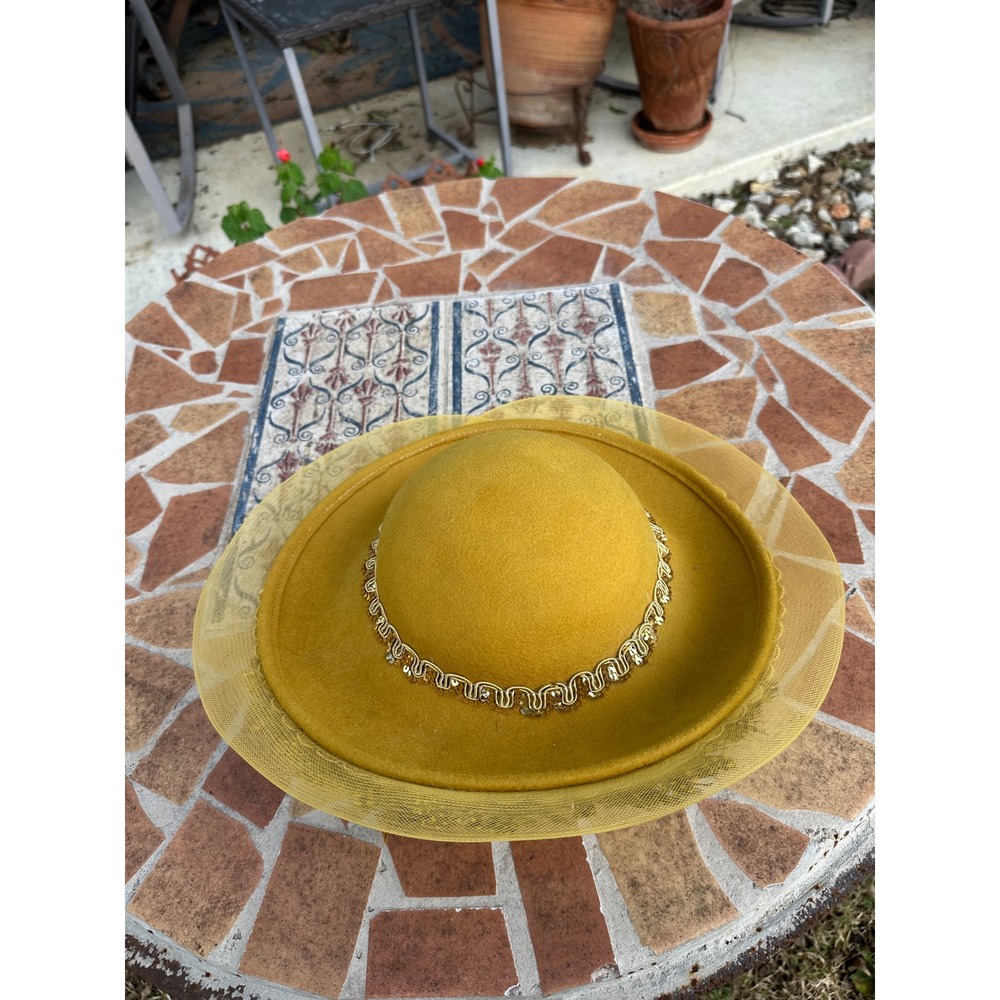 Vintage Deborah New York Mustard Yellow Wool Felt Feather Veil Pillbox Hat USA